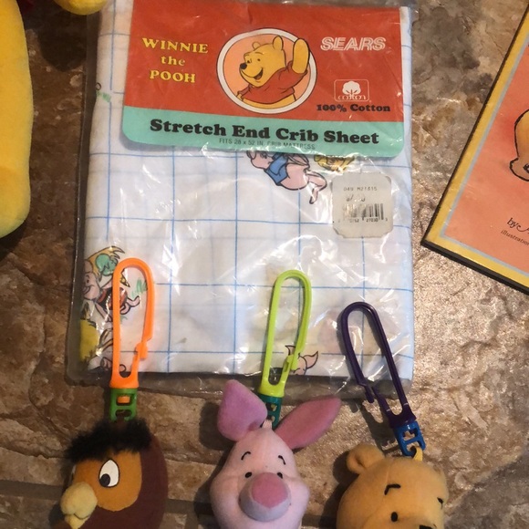 Vintage Pooh Nursery Lot - Picture 2 of 16